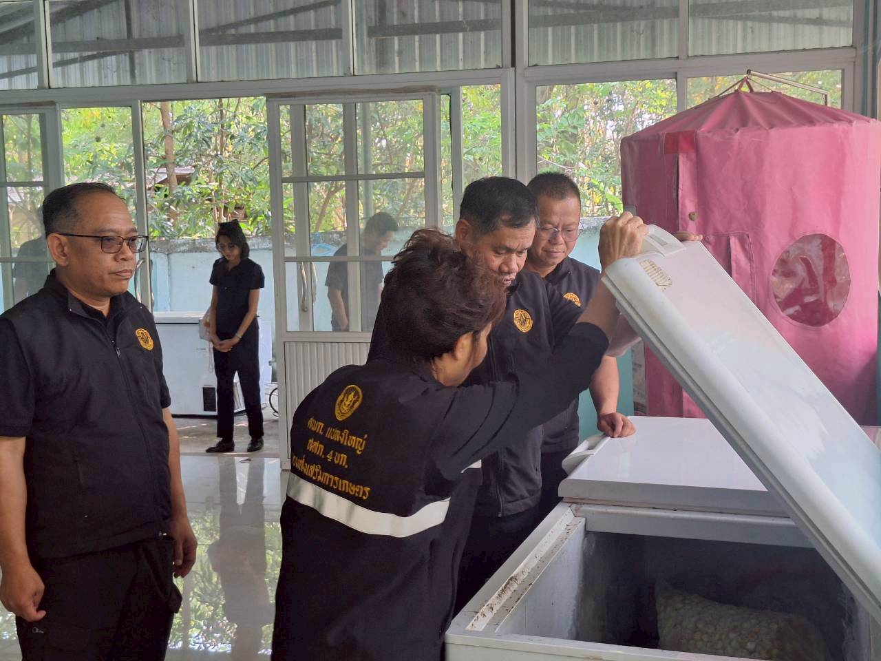 title - ผู้ตรวจราชการ ส.ป.ก. ร่วมประชุมคณะทำงานติดตามเร่งรัดการใช้จ่ายงบประมาณประจำปีงบประมาณ พ.ศ. 2569 ของสำนักงานการปฏิรูปที่ดินเพื่อเกษตรกรรม ครั้งที่ 1/2569 และประชุมตรวจราชการและติดตามความก้าวหน้าผลการดำเนินงานตามแผนการตรวจราชการของผู้ตรวจราชการสำนักงานการปฏิรูปที่ดินเพื่อเกษตรกรรม ประจำปีงบประมาณ พ.ศ. 2569 รอบที่ 1 เขตตรวจราชการที่ 11 จังหวัดสกลนคร